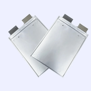 แบตเตอรี่ลิโพ NMC 3.7V 51Ah 5C สำหรับระบบโซลาร์เซลล์รถจักรยานยนต์ EV RV Power Bank