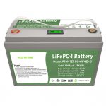 แบตเตอรี่ LiFePO4 รอบลึก 12V100Ah พร้อม BMS อัจฉริยะสำหรับระบบจัดเก็บพลังงานในครัวเรือน